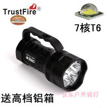 選購指南 最新最全最亮的充電式手電筒與照明燈
